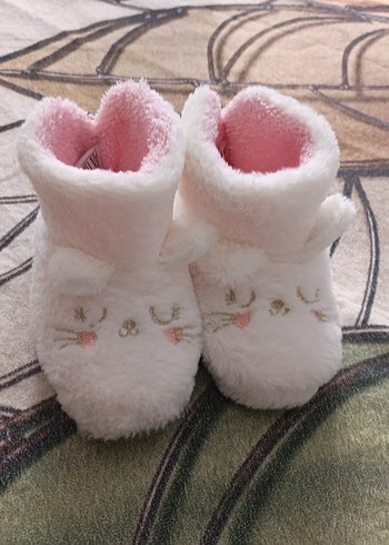 Kız Çocuk Beyaz Nakışlı Sıcak panduf - Görsel 10