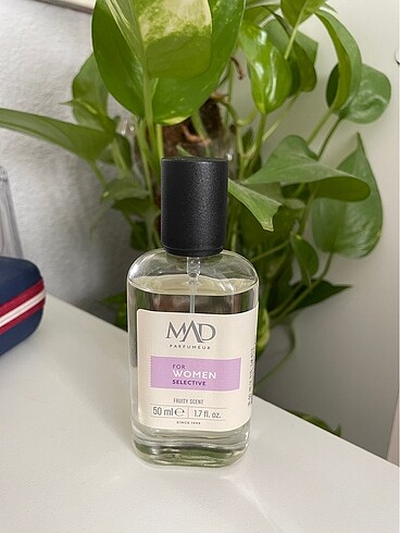 Mad V110 kadın parfümü