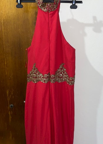 Kırmızı İşlemeli Balık Model Uzun Abiye Elbise - Görsel 3