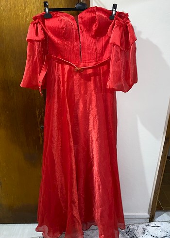 Kırmızı Uzun Drapeli Kadın Abiye - Görsel 3