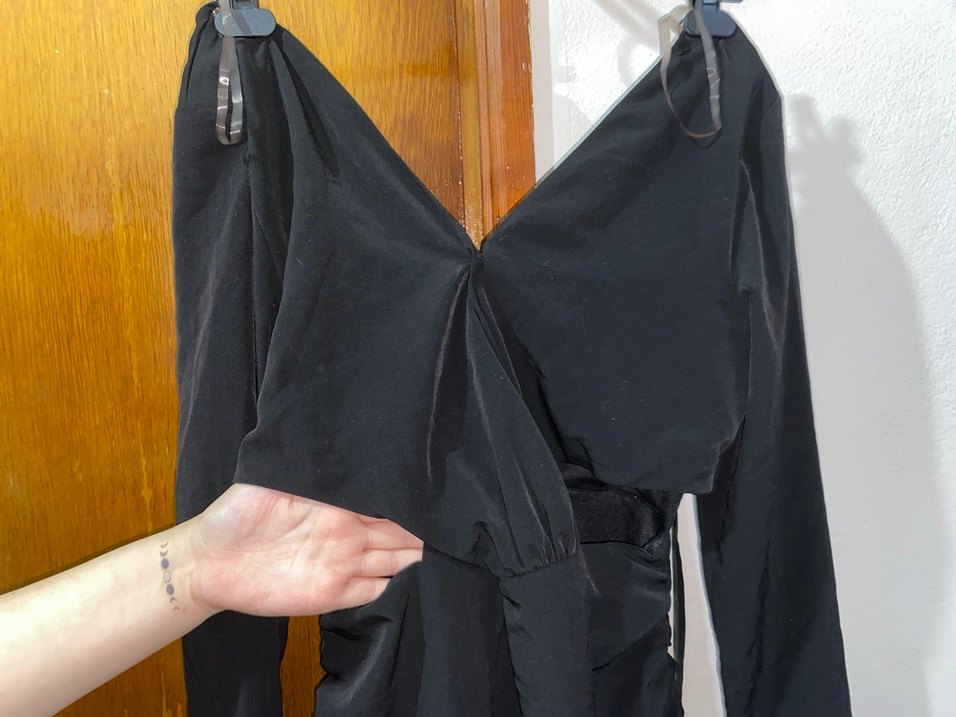 Siyah V Yaka Kadın Elbise - Görsel 3