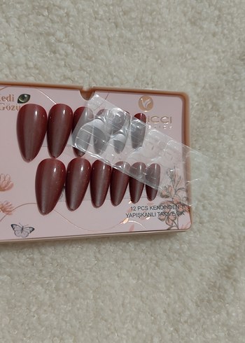 Gül Kurusu Parlak Takma Tırnak Seti - Görsel 4