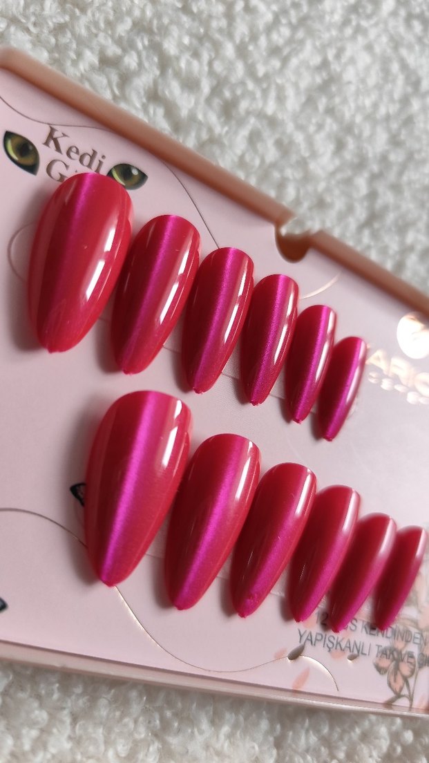 Parlak Pembe Yapışkanlı Takma Tırnak Seti - Görsel 3