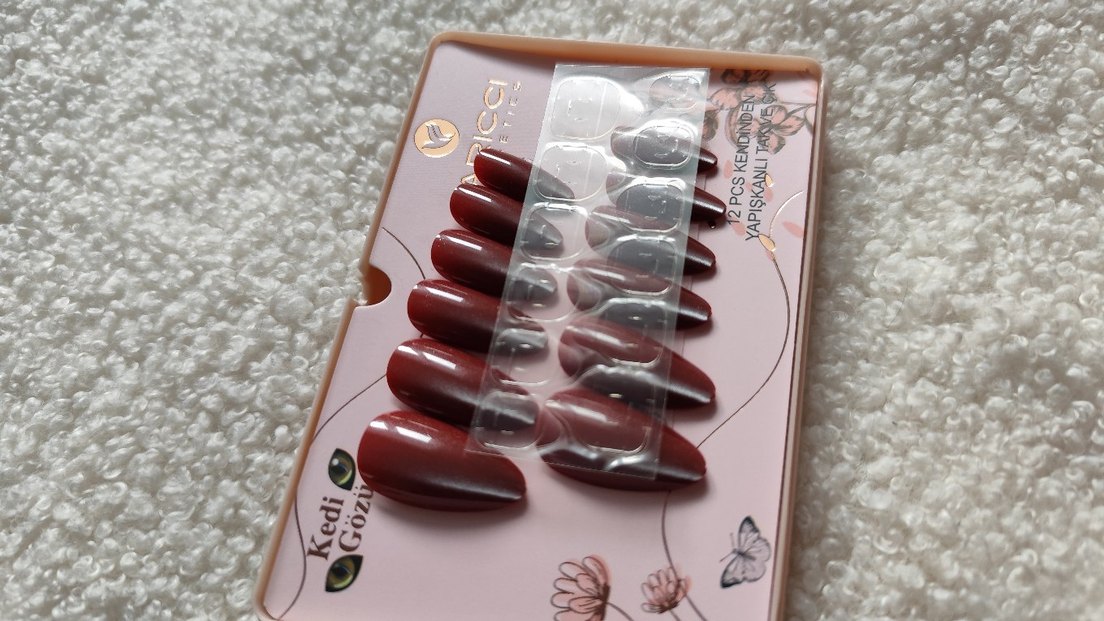 Bordo Kendinden Yapışkanlı Tırnak Süsleri - Görsel 3
