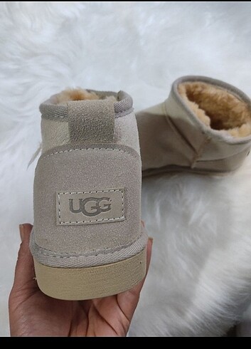 Ugg Süet Bot