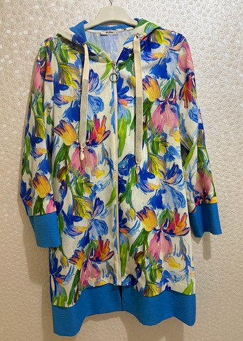 Renkli Bohem Kadın Kapüşonlu Mini Yağmurluk - Görsel 2