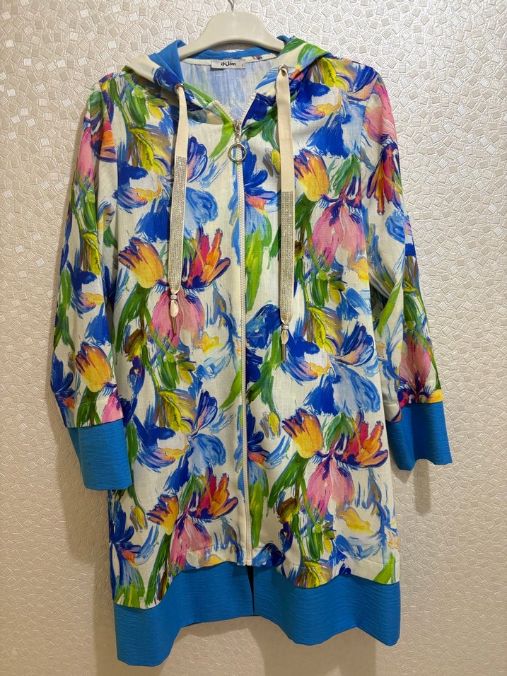 Renkli Bohem Kadın Kapüşonlu Mini Yağmurluk - Görsel 2