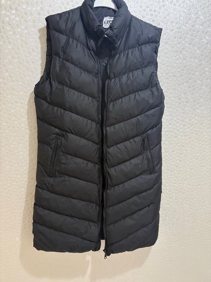 Siyah Fermuarlı Kadın Midi Şişme Yelek - Görsel 2