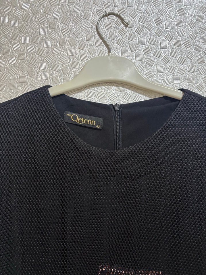 Siyah Kadın Uzun Kollu Baskılı Tunik - Görsel 5