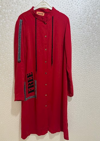 Düğmeli Kırmızı Uzun Kadın Tunik - Görsel 2