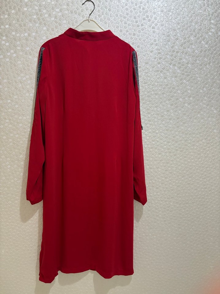 Düğmeli Kırmızı Uzun Kadın Tunik - Görsel 4