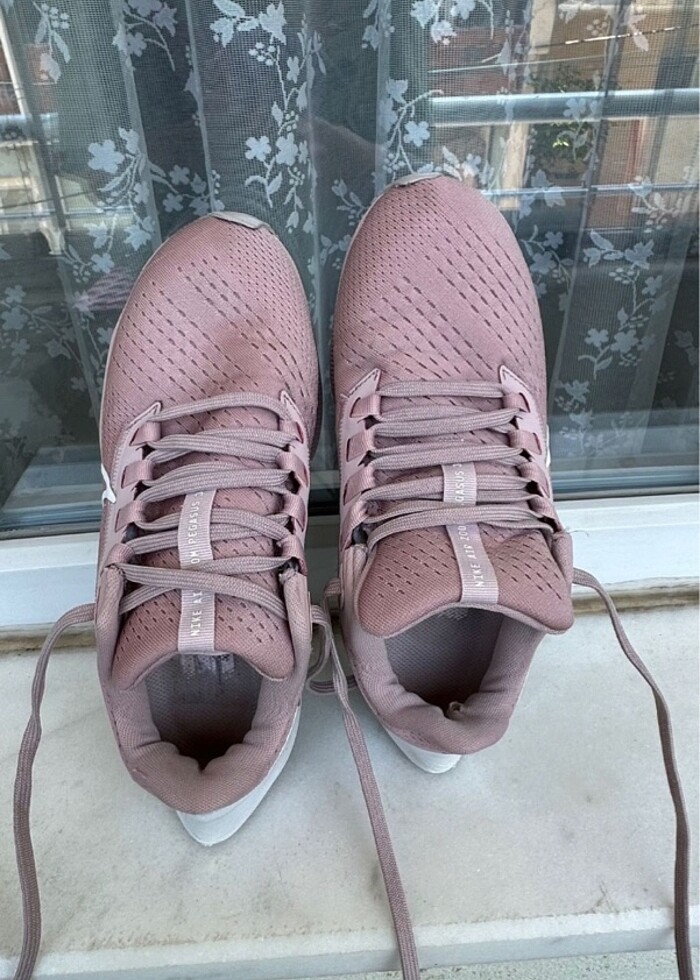 Nike spor ayakkabı - Görsel 2