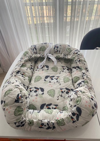 Baskılı Beyaz Bebek Uyku Yatağı ve Yastık - Görsel 3