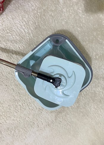 Kirli su temiz su ayıran döner başlıklı mop - Görsel 2