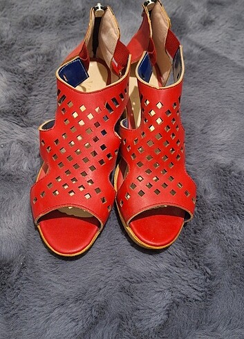 Diğer Kırmızı yazlık ayakkabı