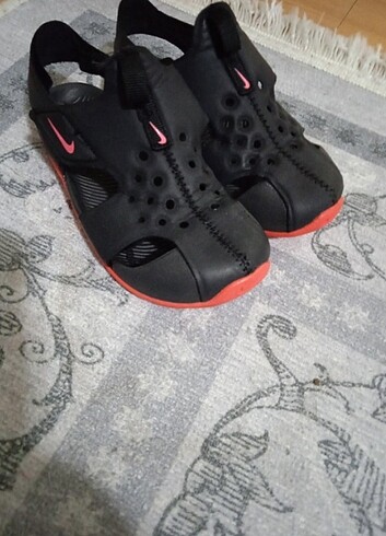 Nike çocuk sandalet 
