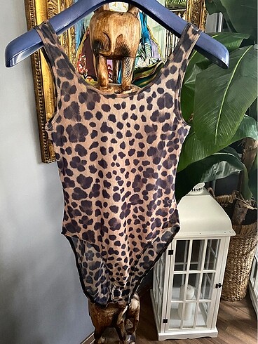 #H&M leopar body