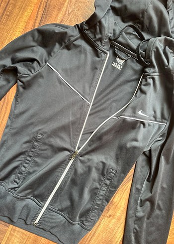 Siyah Fermuarlı Kadın Spor Ceket - Görsel 2