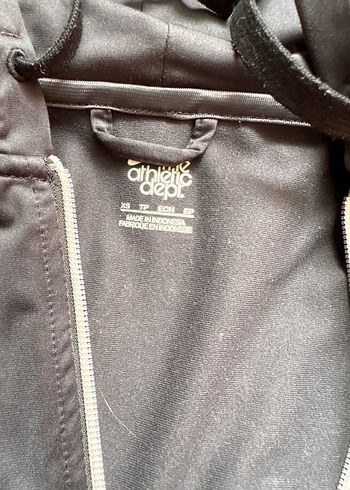 Siyah Fermuarlı Kadın Spor Ceket - Görsel 3