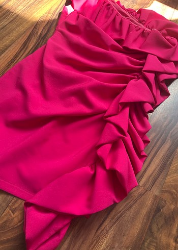 Pembe Fırfırlı Straplez Abiye - Görsel 2