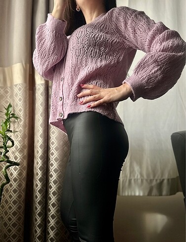 Zara Zara Hirka