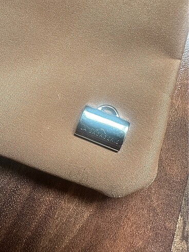 La Bagagerie Taba Clutch