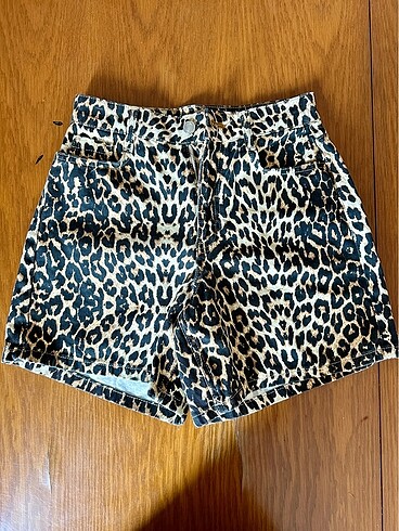 Leopar Sort