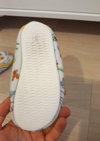 Diğer Çok Renkli Erkek Çocuk Ev Terliği Velcro