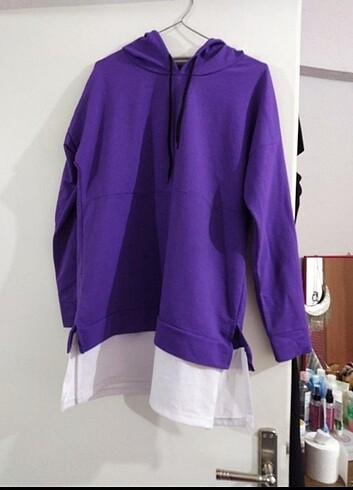 Kapşonlu sweatshirt