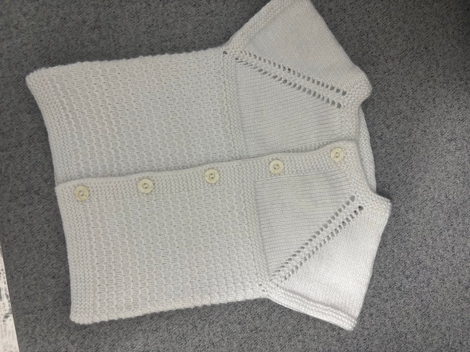 Beyaz Örgü  yelek - Görsel 2