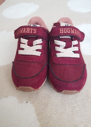 h&m harry potter serisi spor ayakkabı