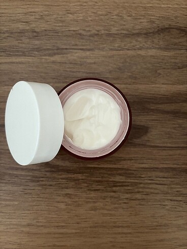 Beden Cream co moisturizer