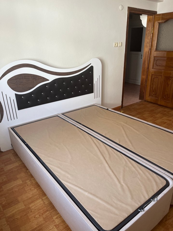 Baza ve başlık - Görsel 2