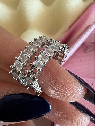 Beden Swarovski Kalp Küpe