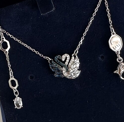 swarovski Swarovski Swan Kolye
