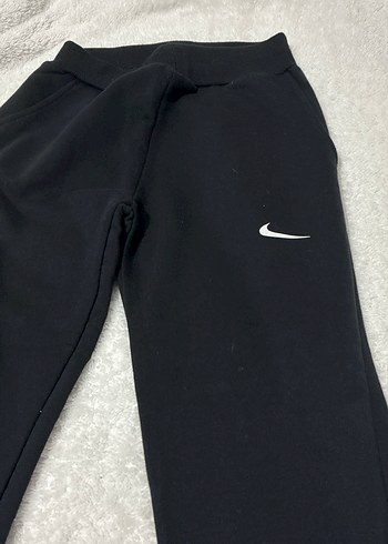 Siyah Rahat Kesim eşofman - Görsel 2