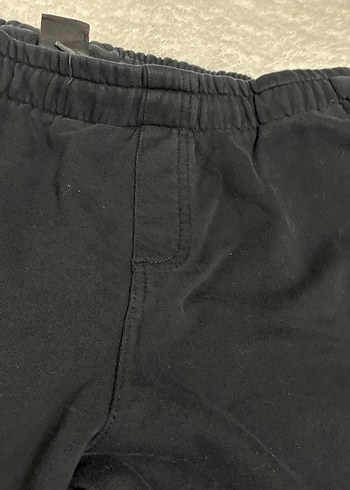 Fermuarlı Nakışlı Siyah Eşofman Altı - Görsel 3