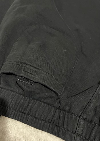 Fermuarlı Nakışlı Siyah Eşofman Altı - Görsel 5