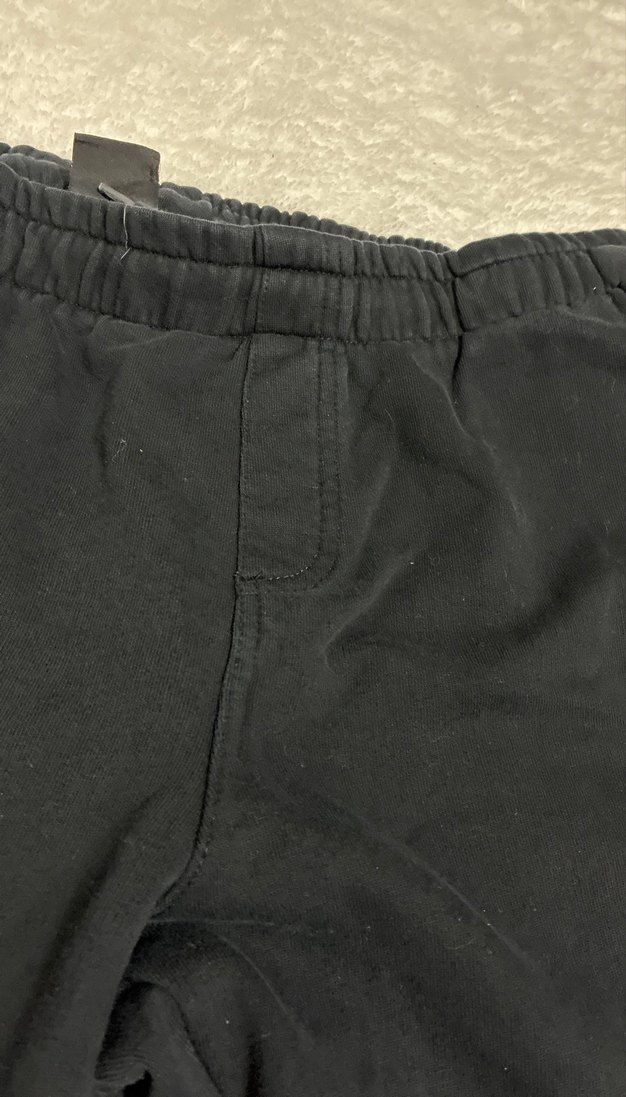 Fermuarlı Nakışlı Siyah Eşofman Altı - Görsel 3