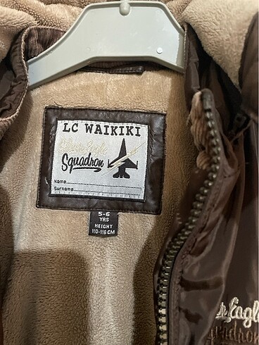 5 Yaş Beden LC Waikiki çocuk montu kalın kışlık