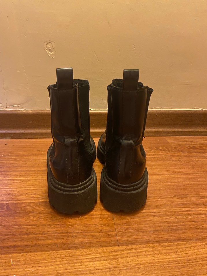 Zara Kadın Bot - Görsel 4