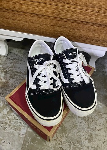 Siyah Beyaz Vans Sneakers