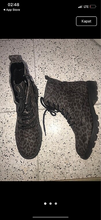 Leopar desenli bot