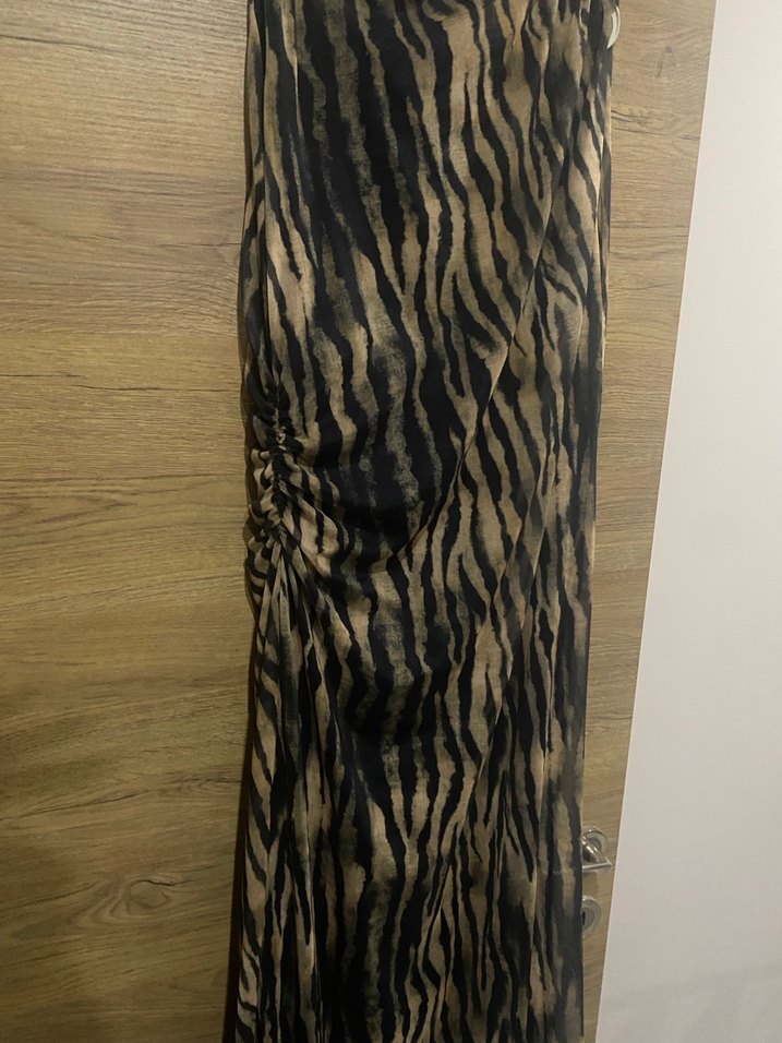 Kahverengi Zebra Desenli Uzun Bohem Elbise - Görsel 2