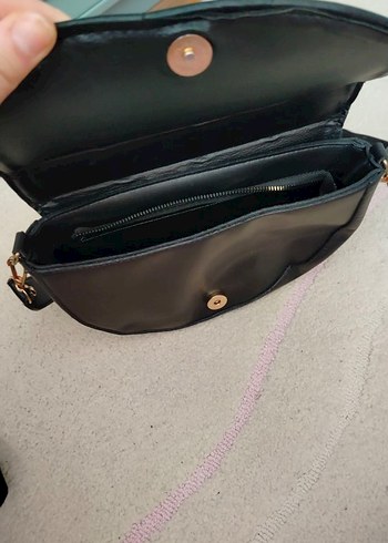 Siyah Suni Deri Kadın Çanta - Görsel 2