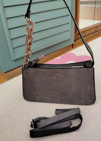 Gri Süet Zincir Detaylı Kadın Çanta - Görsel 2