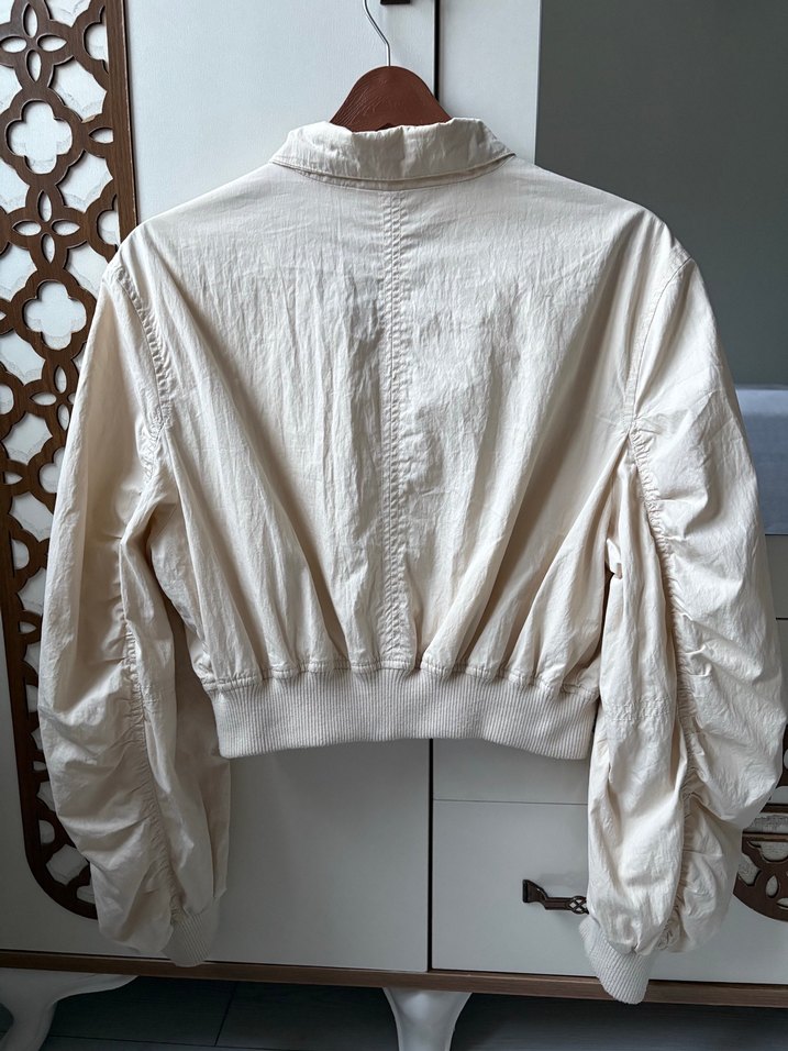 Bej ceket bershka  s beden — görsel 3/5