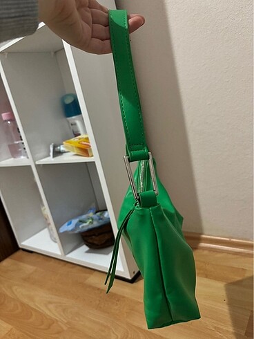  Beden Pull and Bear Çanta