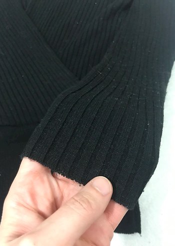 Siyah V Yaka Örgü Kadın Kazak - Görsel 5