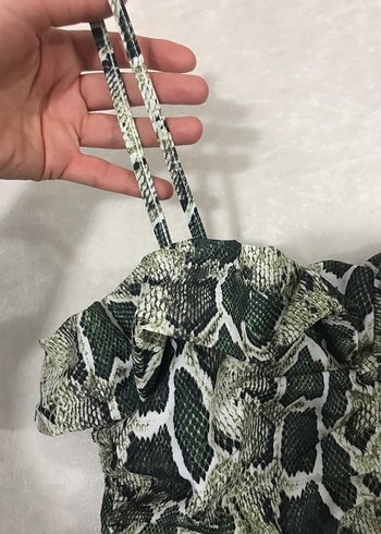 Yeşil Yılan Desenli Fırfırlı Midi Elbise - Görsel 2